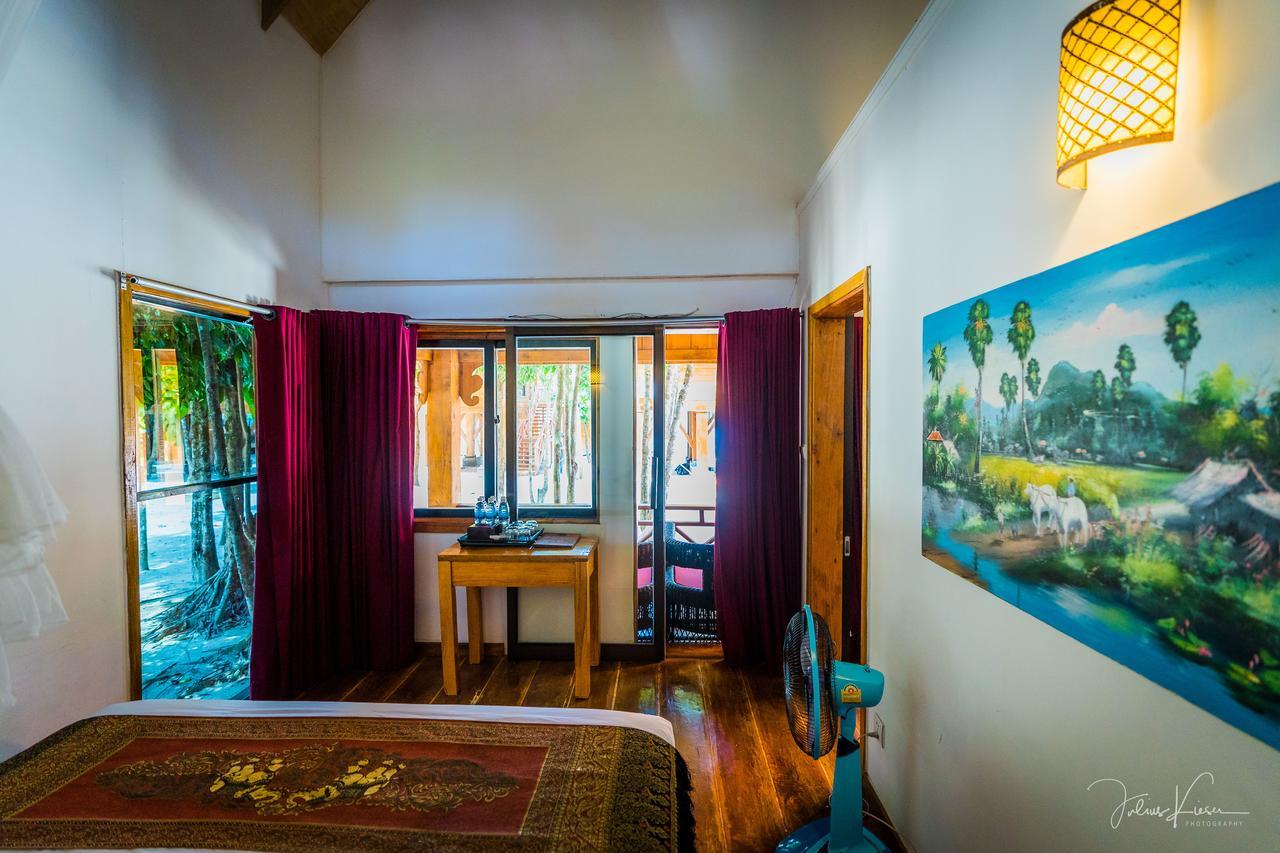 Sol Beach Resort Koh Rong Sanloem Exterior photo
