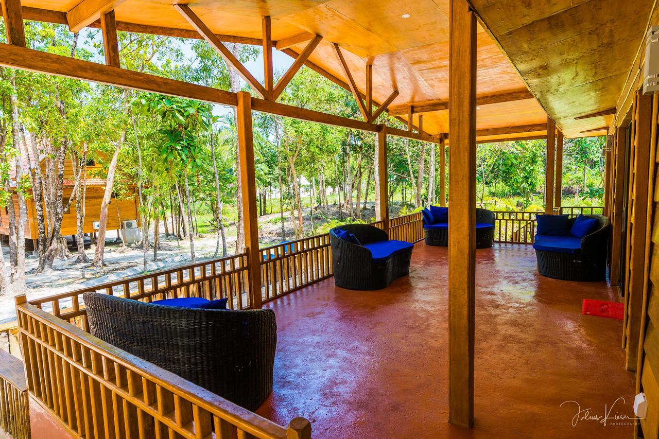 Sol Beach Resort Koh Rong Sanloem Exterior photo